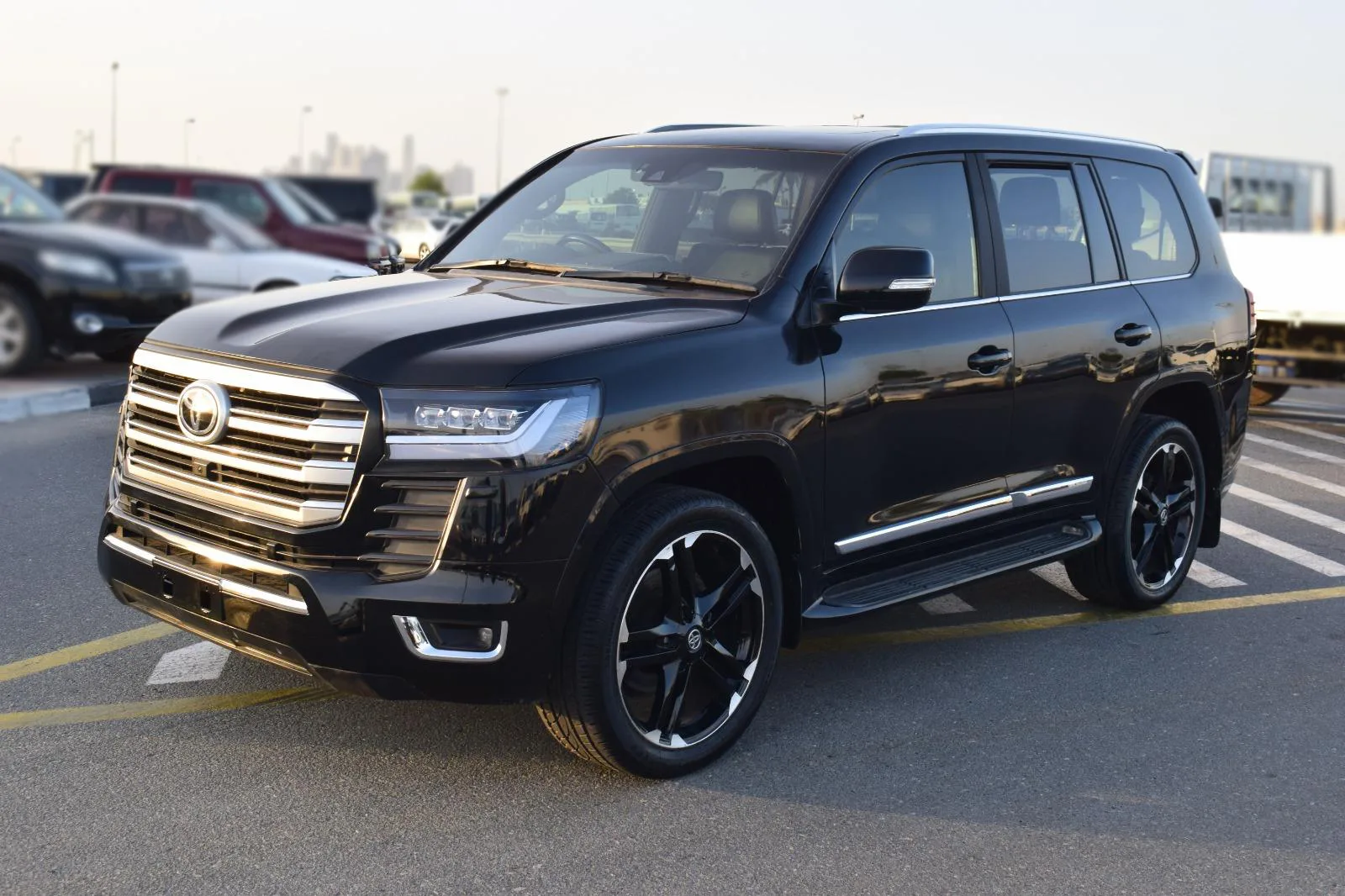 2018 Toyota Land Cruiser Sahara 4.4L Diesel 4WD – Black