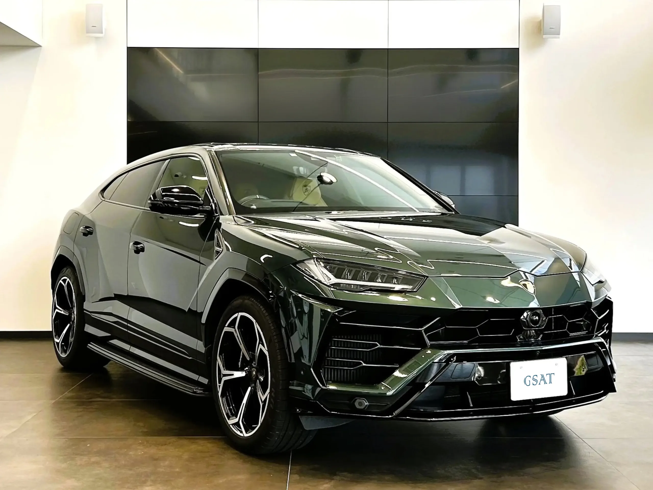 2021 Lamborghini Urus – Pre-Owned Super SUV