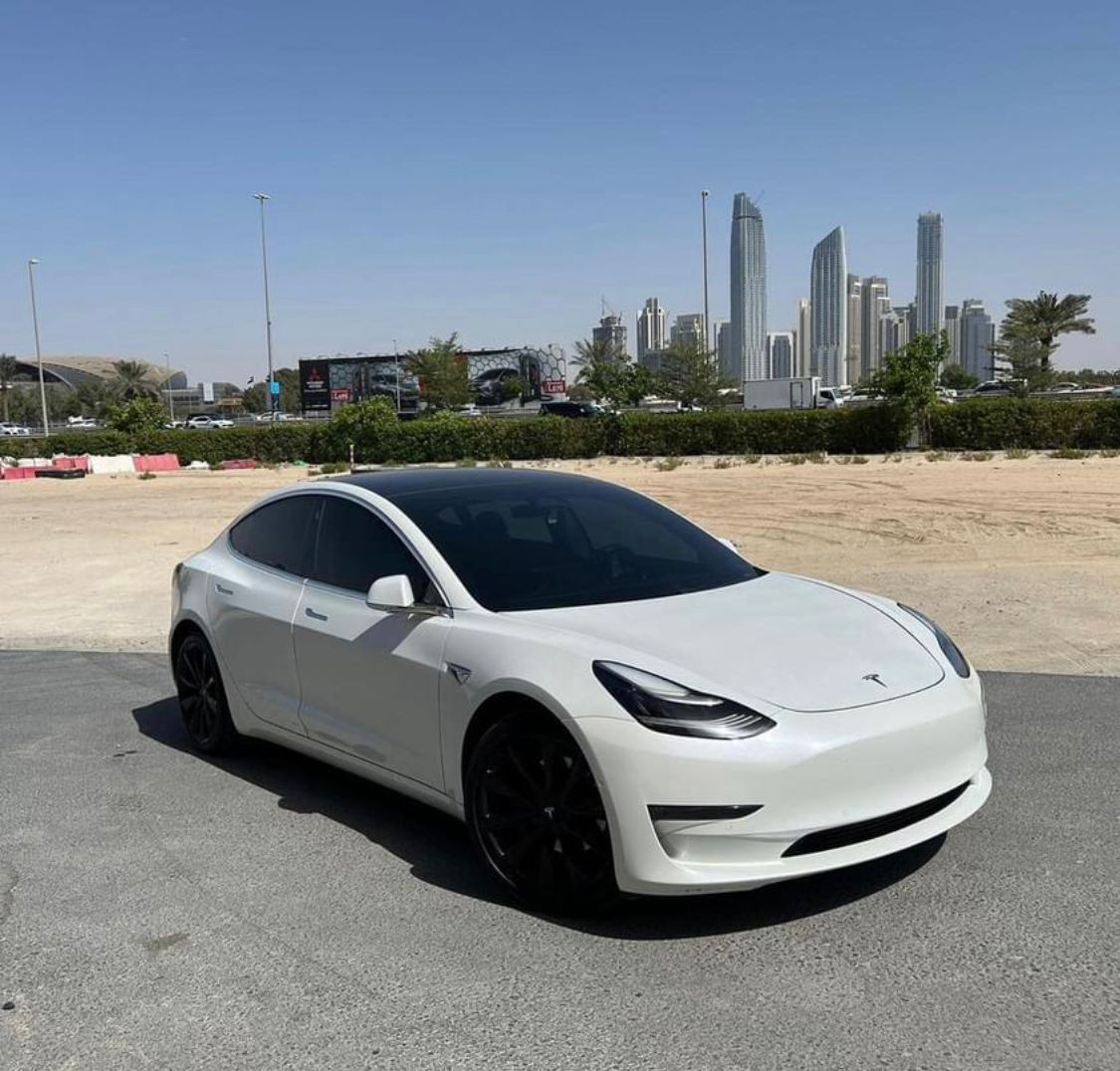 2020 Tesla Model 3 GCC spec with Auto Pilot (No.680494)