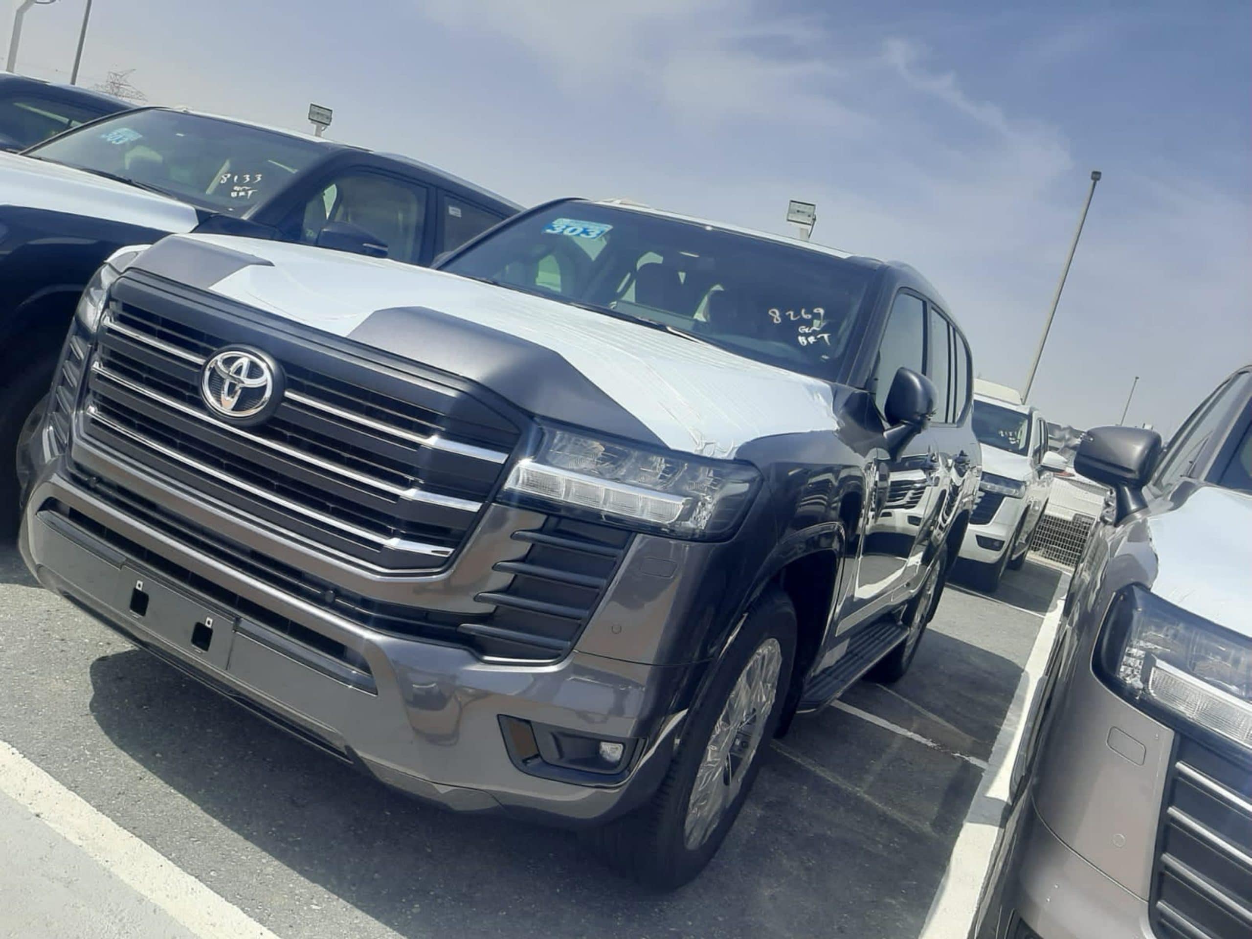 2022 Toyota LandCruiser 300 LC300 GX-R  (No.680477)