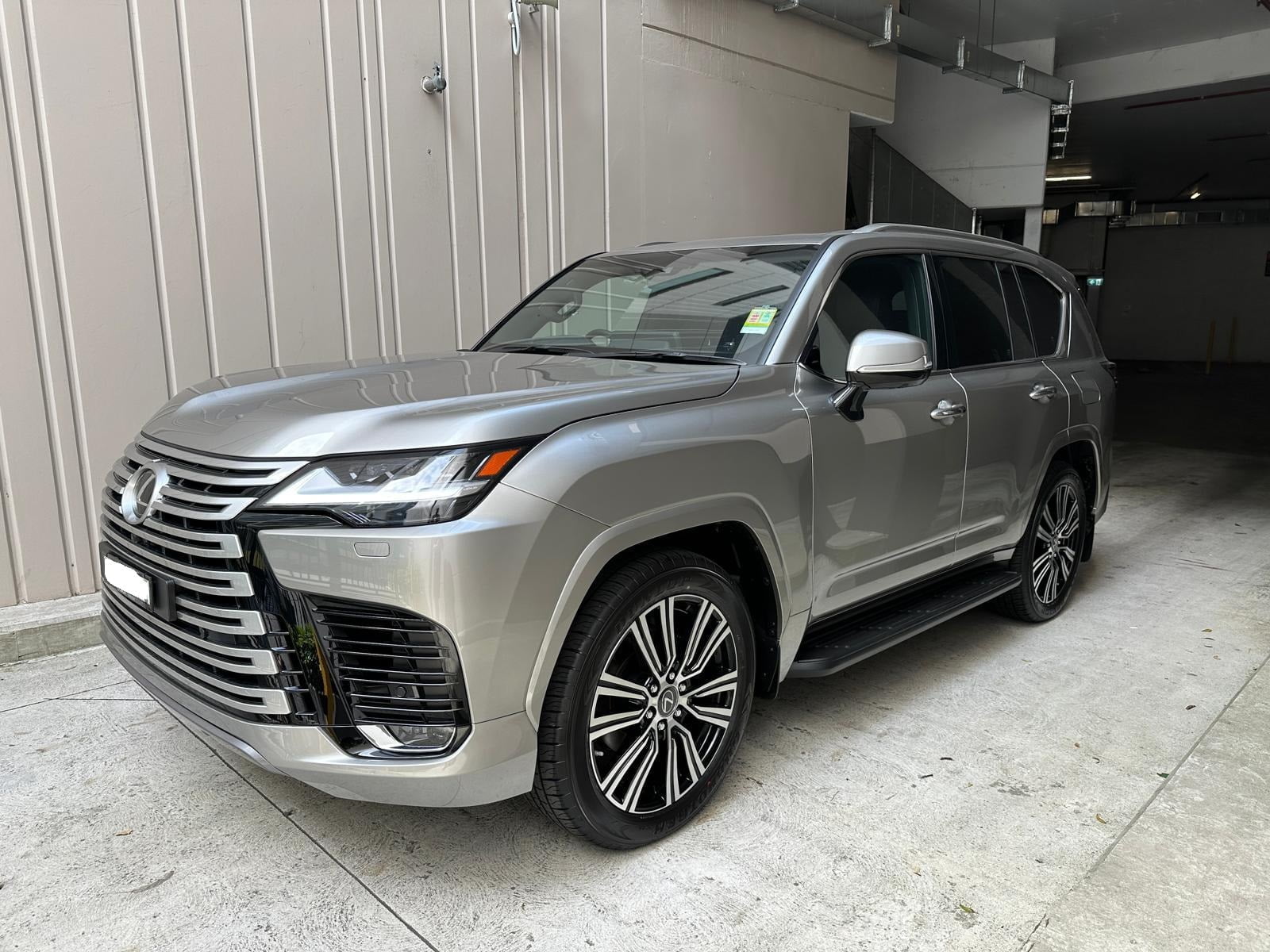 2025 BRAND NEW LEXUS LX500D  Sports Luxury Silver 7 Seater (No.J0558)
