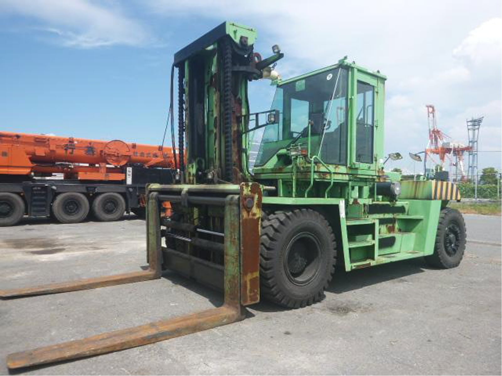 Toyota 4FD240 Forklift (Capacity 24000 kg) (No.780607)
