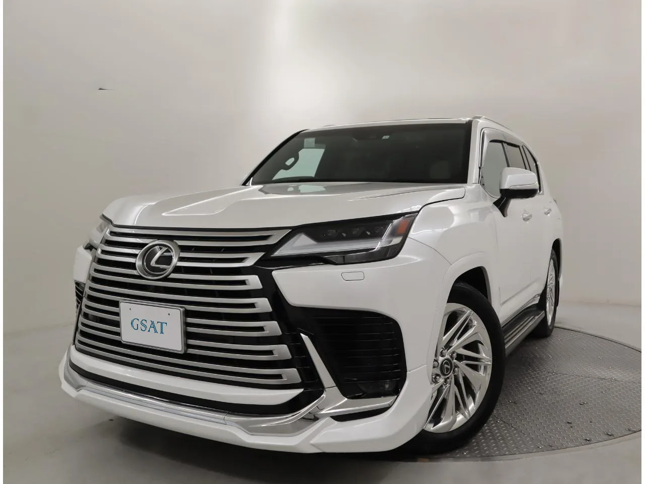 2023 Lexus LX600 EXECUTIVE  Sonic Quartz 4 Seater
