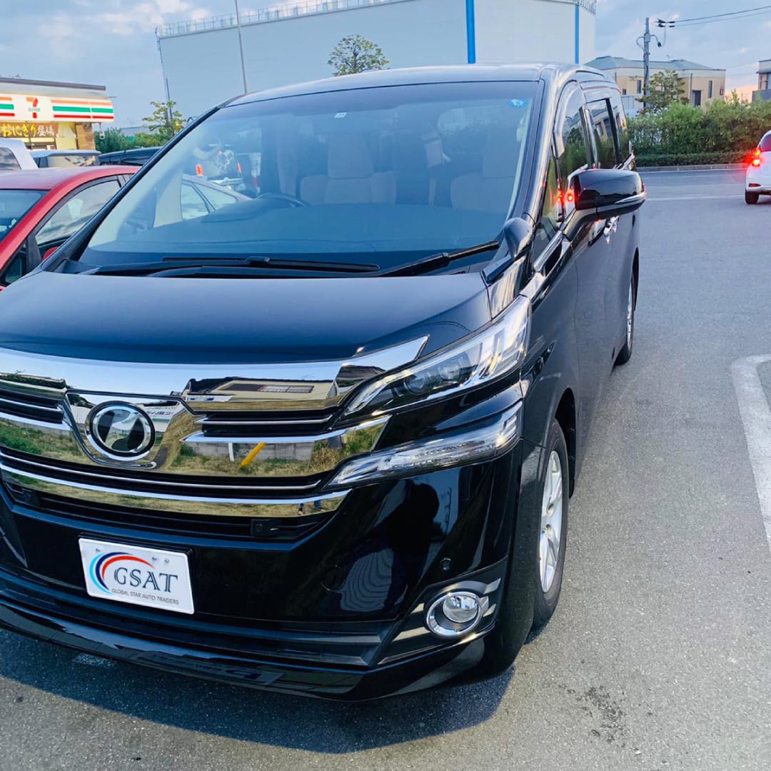 2017  Toyota Alphard DBA-AGH30W 8 seater MPV (No.J0824)