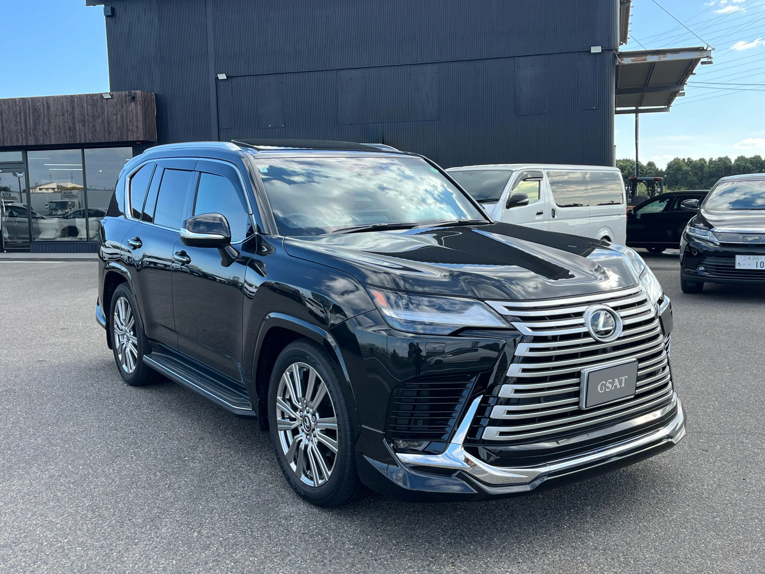 2025 Lexus LX 600 Executive 4WD Modellista Aero (No.9601035)