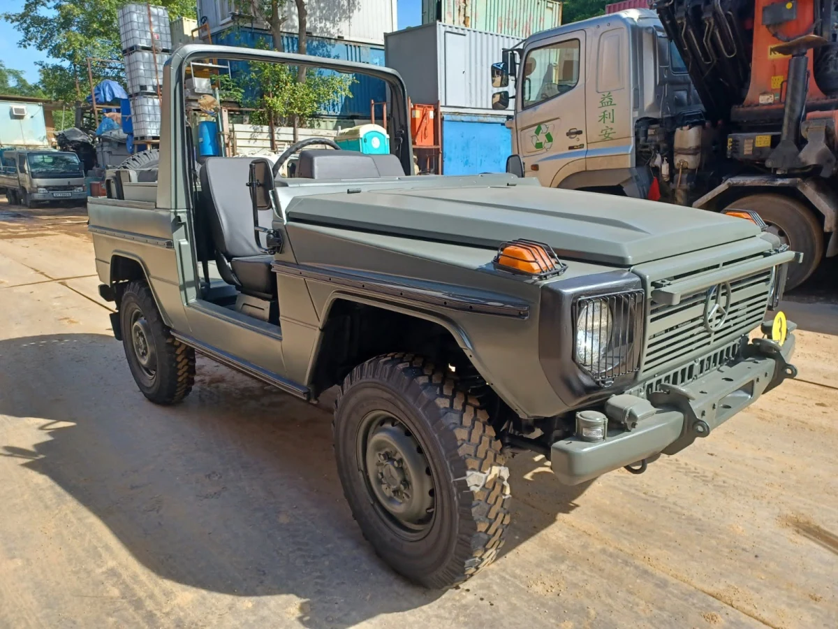 1985 Mercedes Benz W461 240GD 4×4 off A/T Road Wagon (No.J0812)