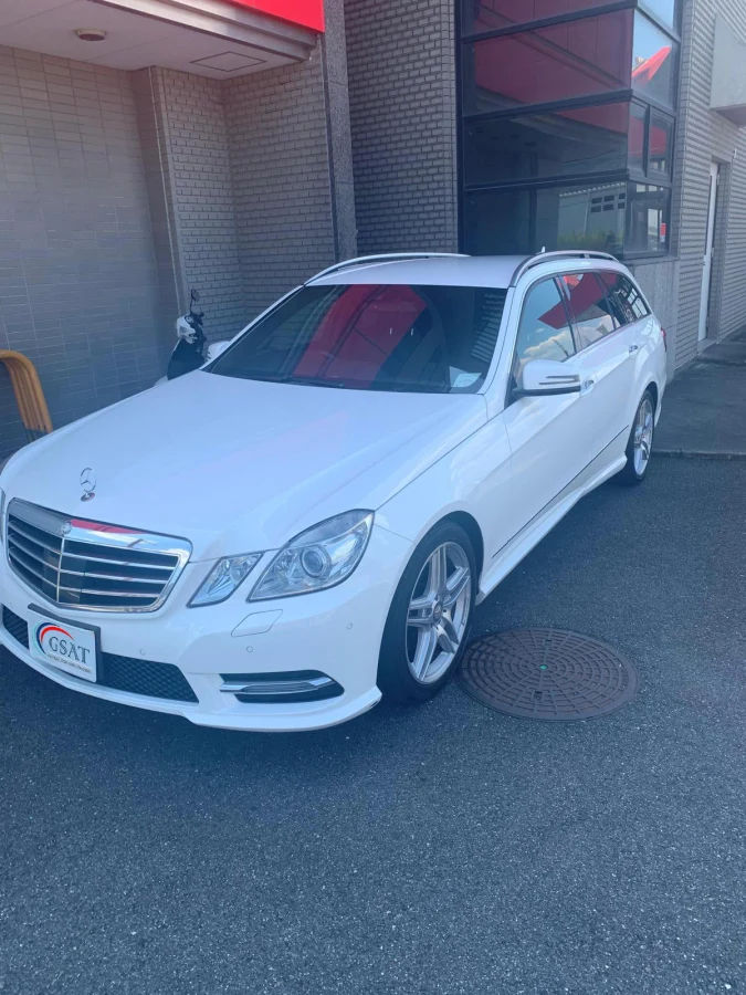 2013 MERCEDES-BENZ E250 STATION WAGON (No.J0782)