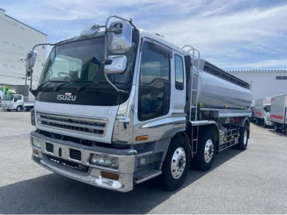 2015 ISUZU GIGA KL-CYG23Y Tanker truck (No.J0753)