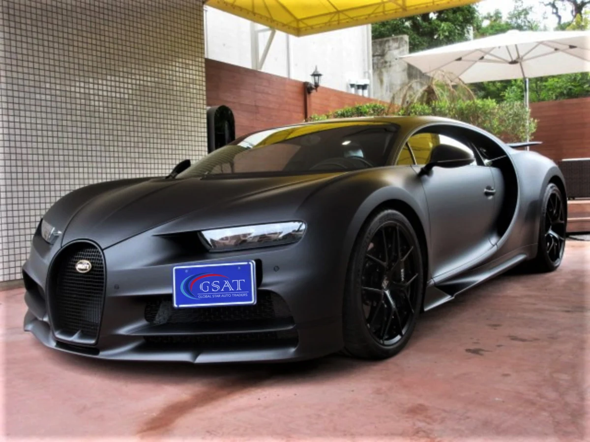 2021 Bugatti Chiron Sportive (Limited 20) 8.0 liter 16-cylinder (Matte Black Carbon)  (No.J0642)