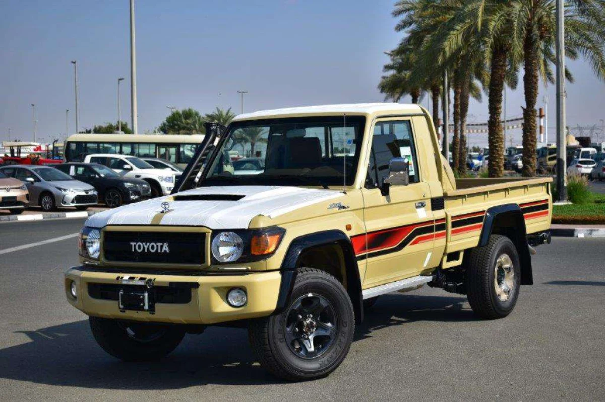 2025 MODEL TOYOTA LAND CRUISER 79 SINGLE CAB PICKUP EDITION LX V8 4.5L DIESEL MT (No.830803)