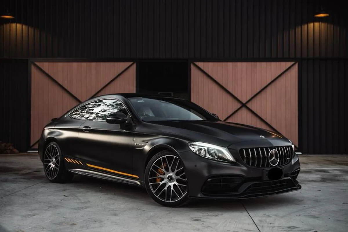 2025 Mercedes-Benz C-Class AMG two door coupe(No.480738)