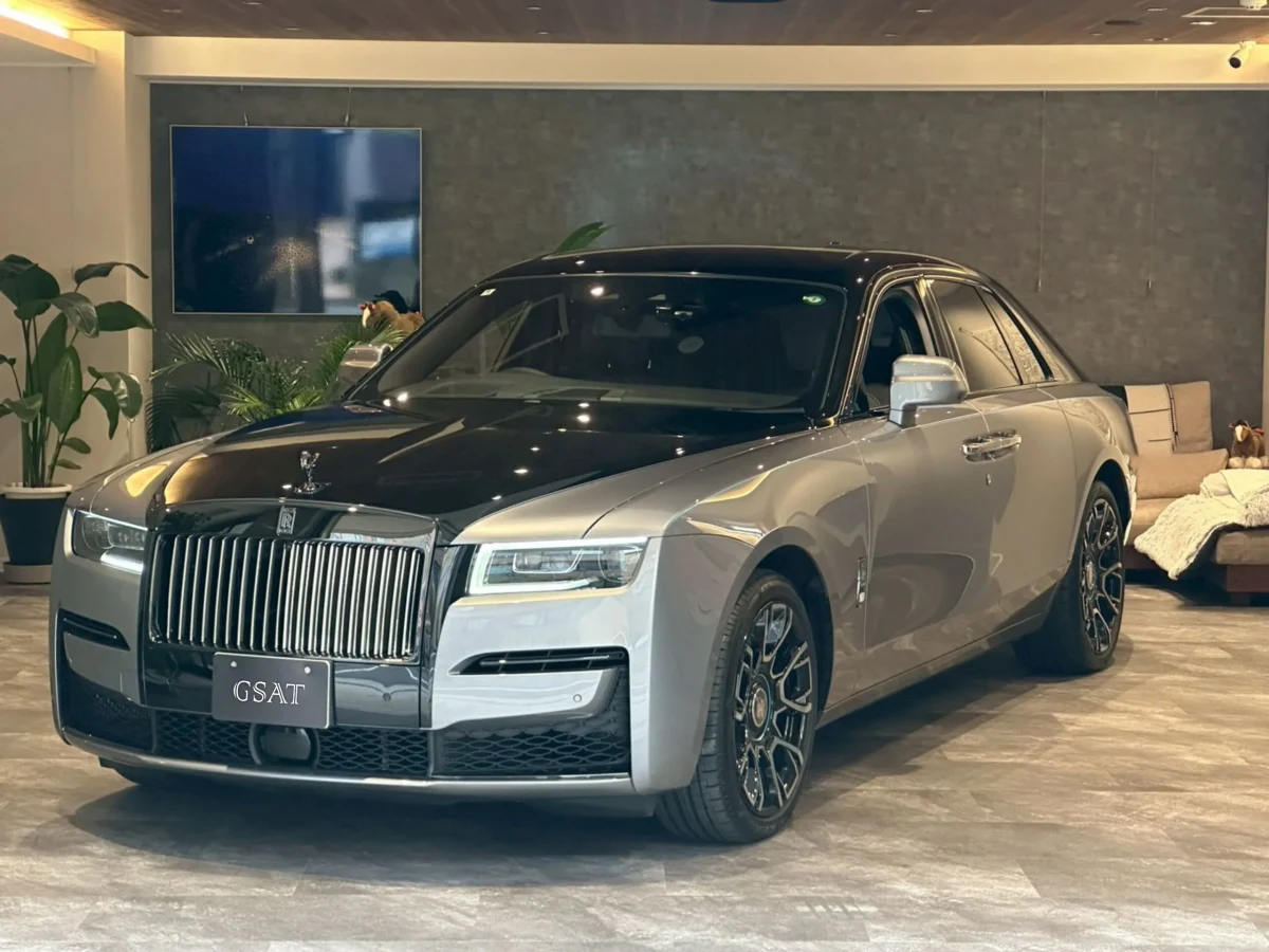 2024 Rolls-Royce Black Badge Ghost