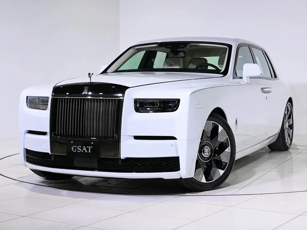 2025 Rolls-Royce Phantom The Pinnacle of Luxury and Sophistication (No.109991)