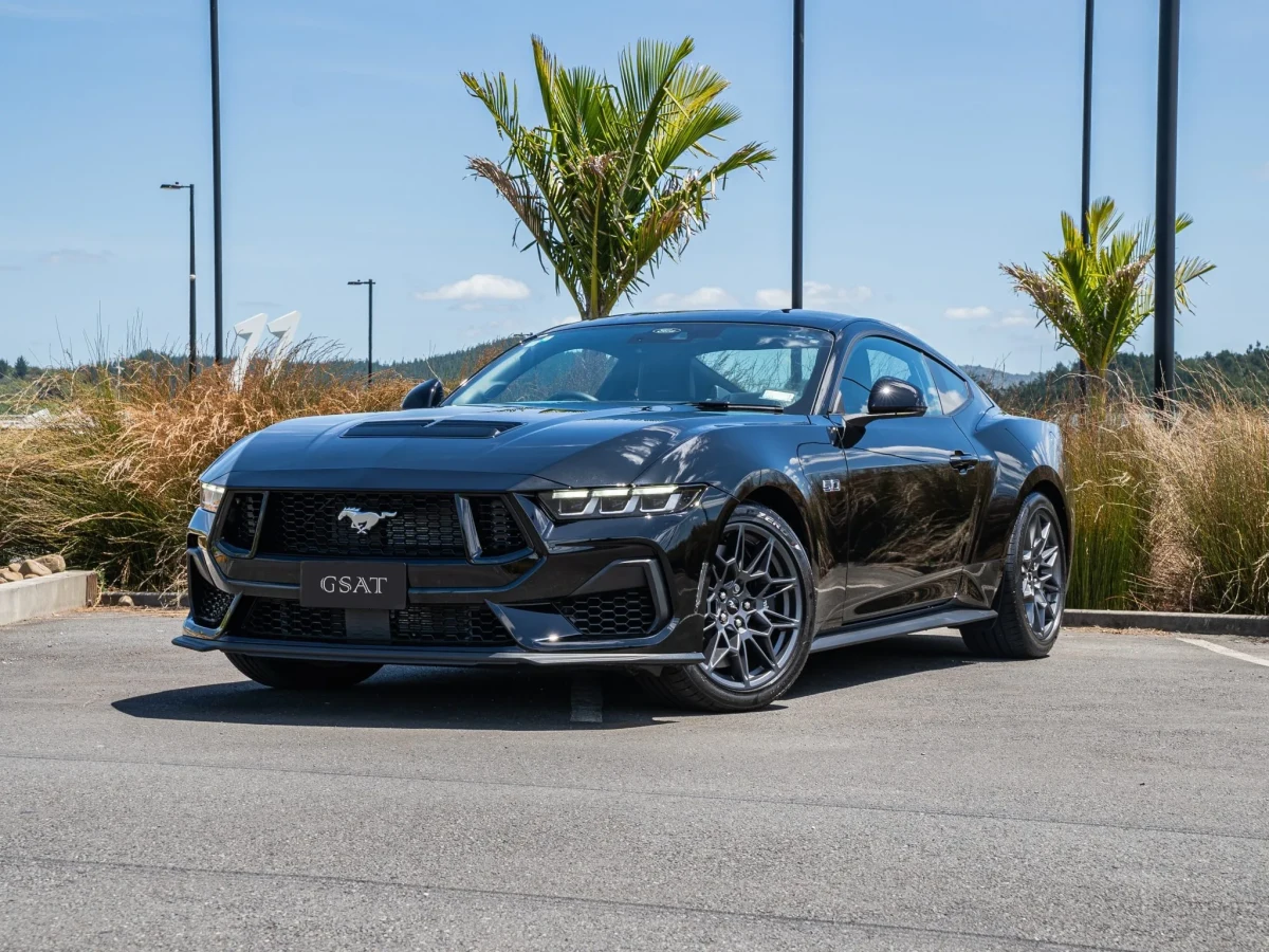 2025 Ford Mustang GT Fastback 5.0L V8
