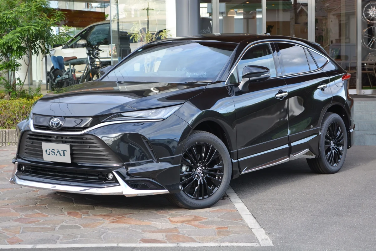 2026 Toyota Harrier 2.5 Hybrid Z