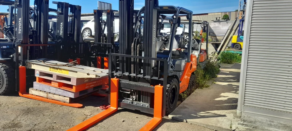 NEW TOYOTA (3 Units) FOLK LIFT 3400KG (No.J0822)