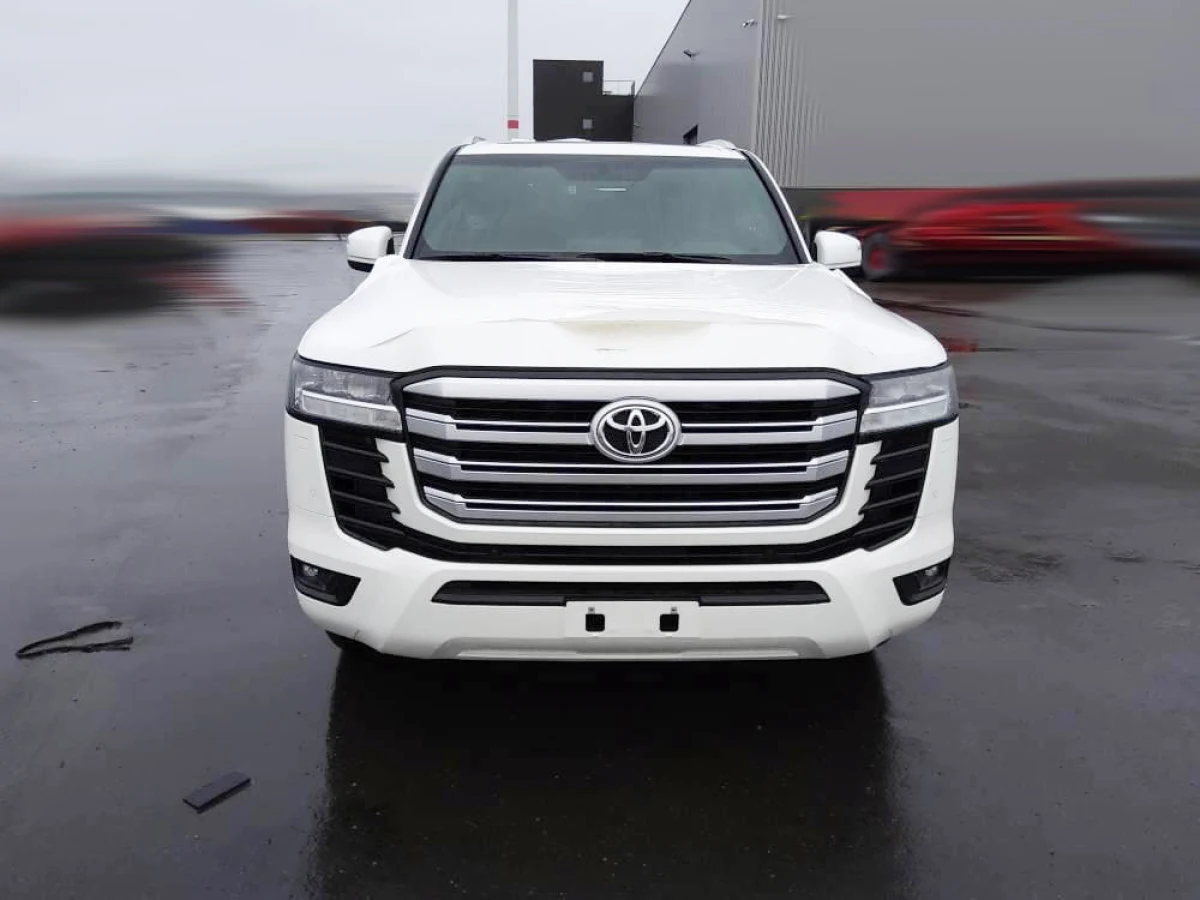 2022 Toyota LC300 diesel GXR high grade with leather and camera  (No.J0598)