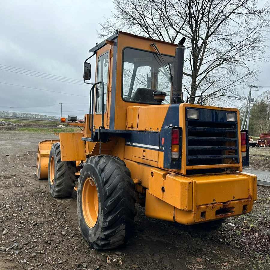Komatsu WA 100-1 (No- J0694)