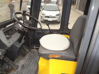 KOMATSU WA30-5E WHEEL LOADER