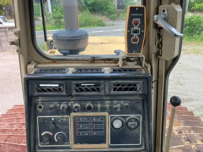  CATERPILLAR D5H BULLDOZER