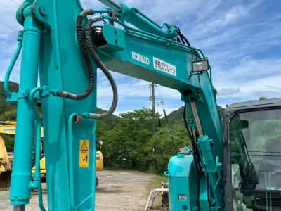 KOBELCO SK75SR-3 EXCAVATOR