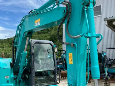 KOBELCO SK75SR-3 EXCAVATOR