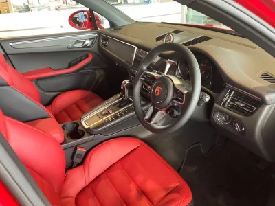 2020 Porsche Macan GTS (2.9-liter twin-turbo V6 engine) (No.J0610)