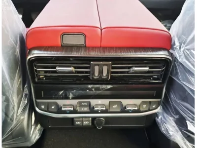 2022 Toyota Land Cruiser 300 GR Sport 4x4 (No.680581)