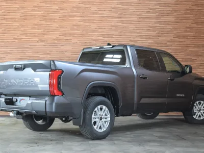 2022 US Toyota Tundra Crew Max SR5 L 4WD 3.5L Turbo Engine (Magnetic Gray) (No.J0575)