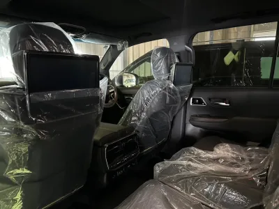 2025 Toyota Land Cruiser LC300 ZX