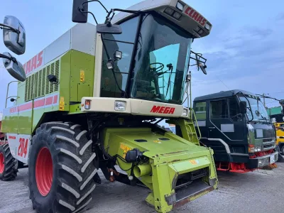 1998 CLAAS MEGA 204 DOMINATOR Harvester