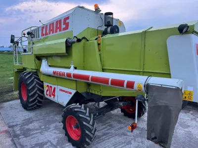 1998 CLAAS MEGA 204 DOMINATOR Harvester