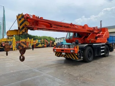 2001 KATO KR-25H-V5 ROUGH TERRAIN 25 ton CRANE (No.J0769)