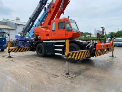 2001 KATO KR-25H-V5 ROUGH TERRAIN 25 ton CRANE (No.J0769)