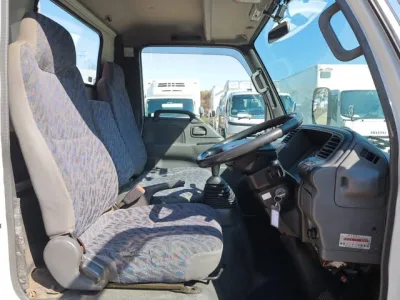 2003 Isuzu ELF Small Crane equipped trucks KR-NKR81LAR (No.11943)