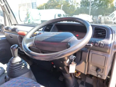 2003 Isuzu ELF Small Crane equipped trucks KR-NKR81LAR (No.11943)