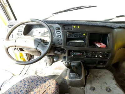 2005 Mitsubishi Fuso Rosa bus (No.830742)