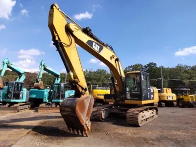 2013 CAT 320D EXCAVATOR (No.970883)