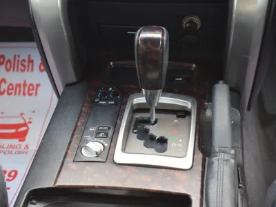 2014 Toyota land cruiser Sahara Silver (No.830752)