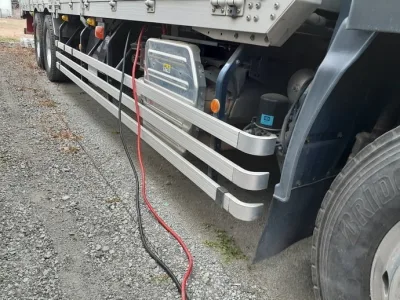 2016 Isuzu Giga large Aluminium wing body truck QPG-CYL77B (No.920772)