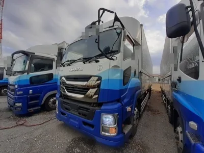 2016 Isuzu Giga large Aluminium wing body truck QPG-CYL77B (No.920772)