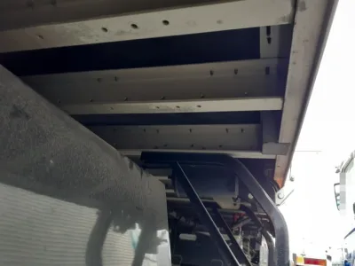 2016 Isuzu Giga large Aluminium wing body truck QPG-CYL77B (No.920772)