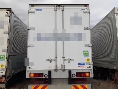 2016 Isuzu Giga large Aluminium wing body truck QPG-CYL77B (No.920772)