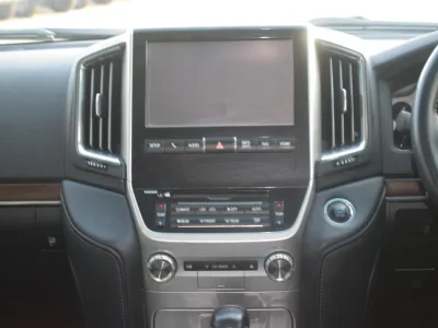 2016 Toyota LandCruiser full option 4.4L 7 seater (No. 830479)