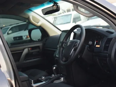 2016 Toyota land cruiser full option Grey (No.830777)