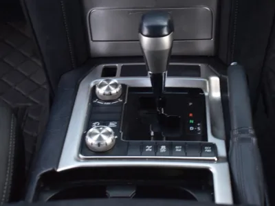 2016 Toyota land cruiser full option Grey (No.830777)