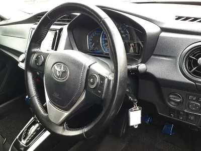 2017 Toyota Corolla Fielder Hybrid G Right Hand Automatic  (No.790621) ID 30128