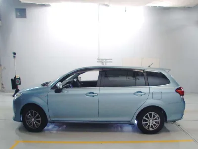 2017 Toyota Corolla Fielder Hybrid G Right Hand Automatic  (No.790621) ID 30128