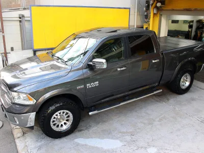 2018 Dodge Ram Truck Laramie 4WD (No.960911)