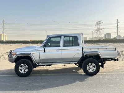 2018 Toyota Land Cruiser Double cab 4X4  (No.680580)